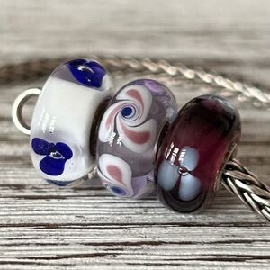TROLLBEADS Lot Of 3 Purple, Blue & White LAA 925S NEW! Flowers & Swirls